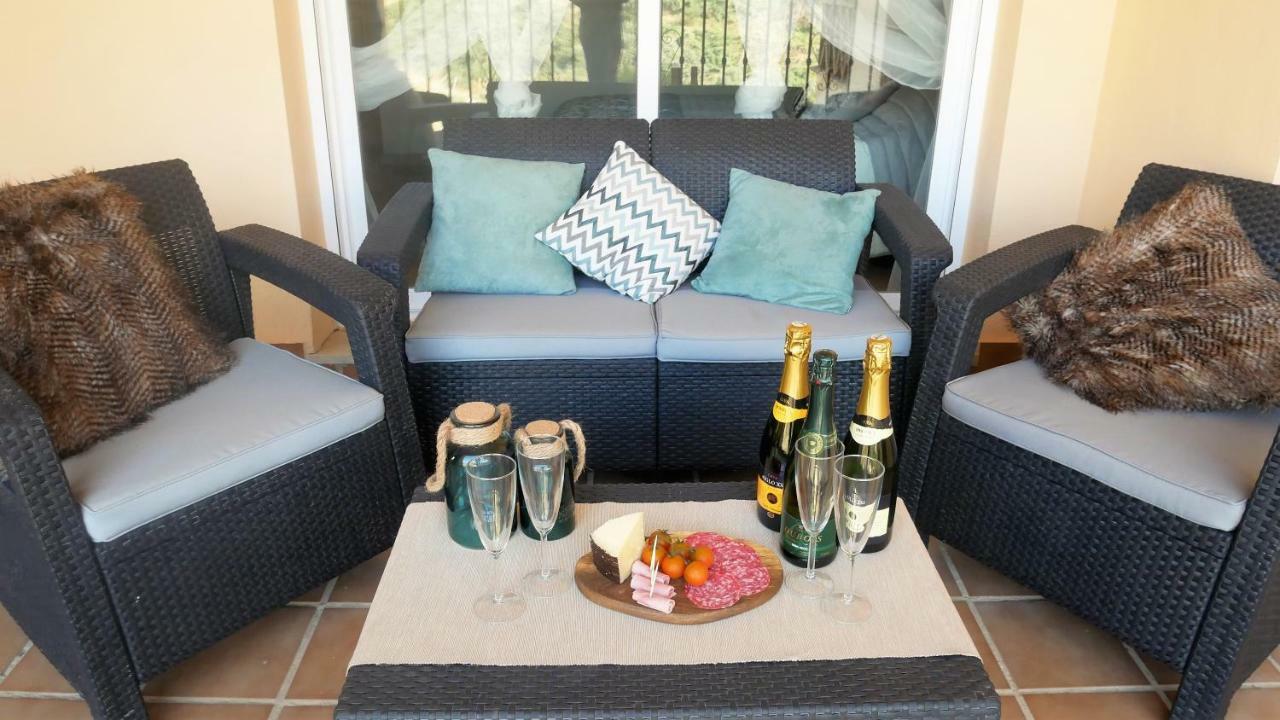 Appartement Hillside Suite 미하스 외부 사진