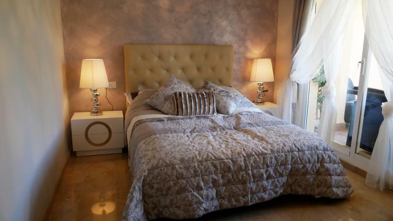 Appartement Hillside Suite 미하스 외부 사진